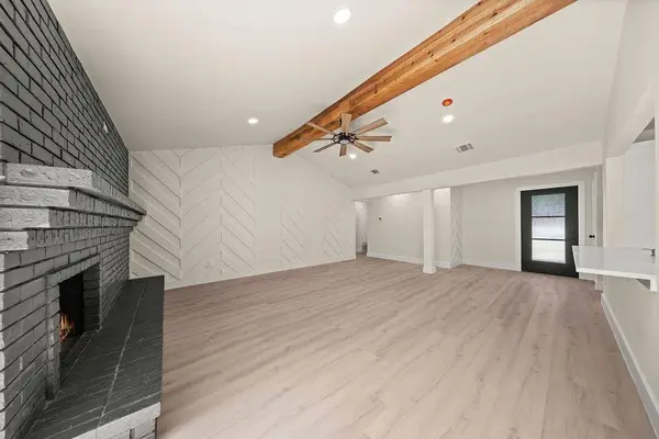 3409 Buckingham Drive, Arlington, TX 76015