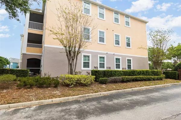 6412 QUEENS BOROUGH AVE #215, Orlando, FL 32835