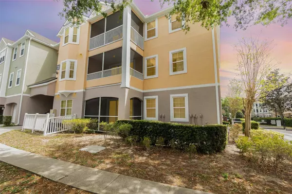 6412 QUEENS BOROUGH AVE #215, Orlando, FL 32835