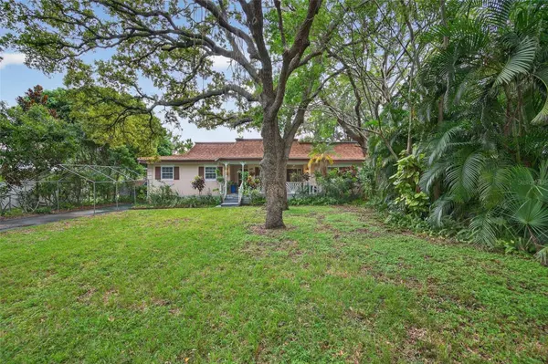 146 VELMA DR W, Largo, FL 33770