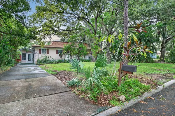 146 VELMA DR W, Largo, FL 33770