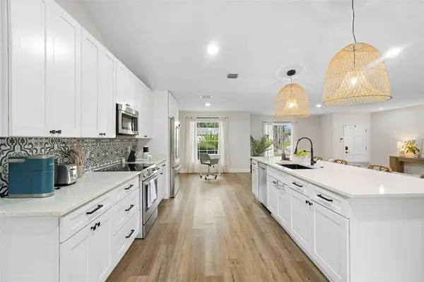 4520 LAKE GEM CIR, Orlando, FL 32806