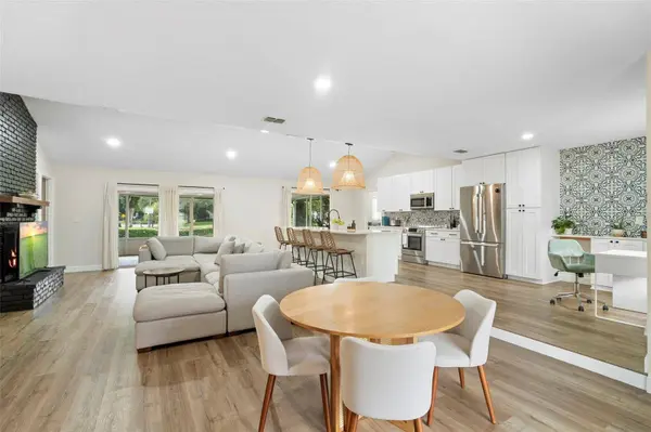 4520 LAKE GEM CIR, Orlando, FL 32806