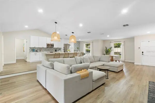 4520 LAKE GEM CIR, Orlando, FL 32806