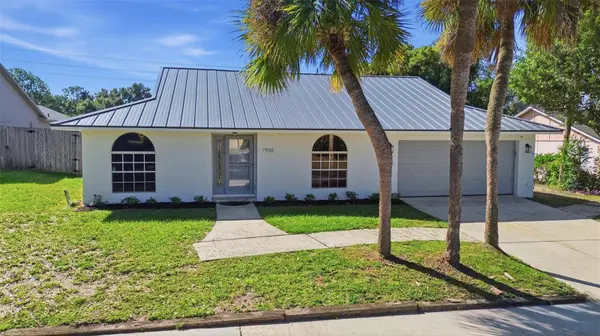 7958 GLEN ABBEY CIR