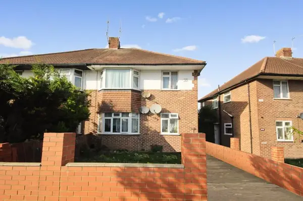 559 S 3rd St, Minneapolis, MN 55415-1101