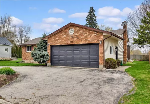 550 Raglan Street Street, Palmerston, ON N0G 2P0