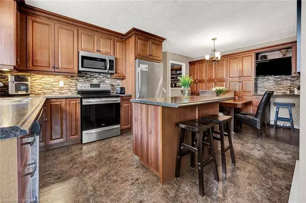 151 Tannery Street, Baden, ON N3A 2S3