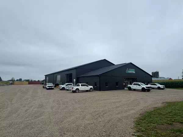 4721 LINE 64 Line #Unit #64, Perth East, ON N0K 1M0