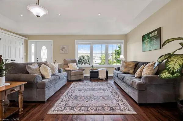 7826 Colonial Drive, Carthage, ON N4W 3G9