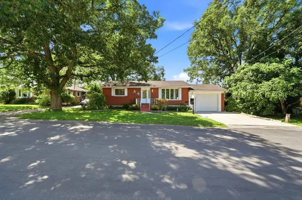 389 7th ST, Hanover, ON N4N 1H3