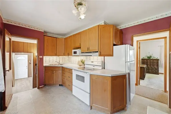 158 Diagonal RD, Wingham, ON N0G 2W0