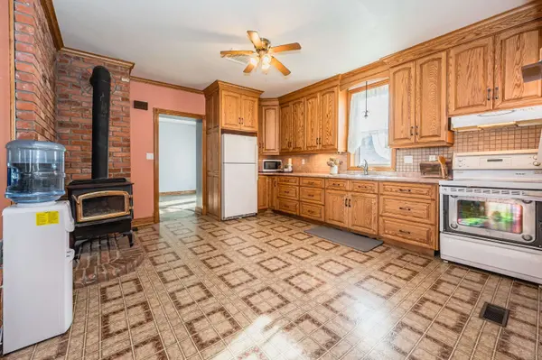 3027 Patrick ST, Howick, ON N0G 1V0