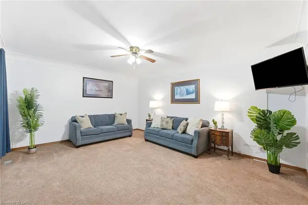 7 Edward ST, Milverton, ON N0K 1M0