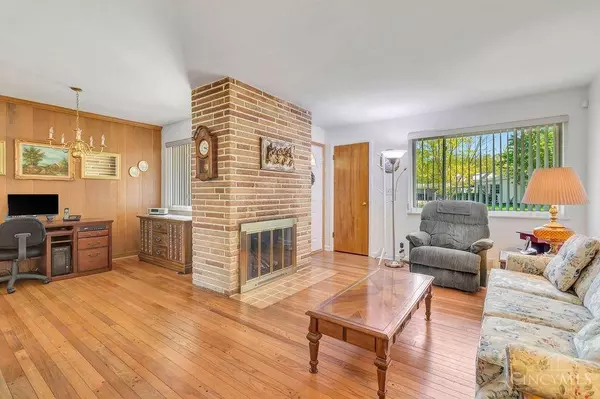 3808 Sharonview Dr, Sharonville, OH 45241