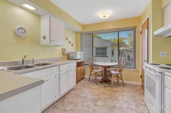 3808 Sharonview Dr, Sharonville, OH 45241