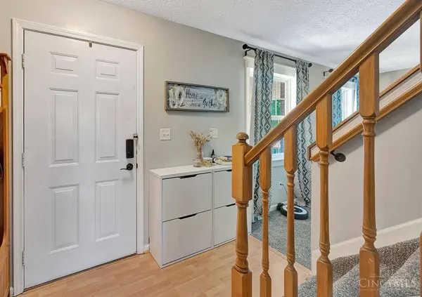 936 Legacy Ct, Trenton, OH 45067