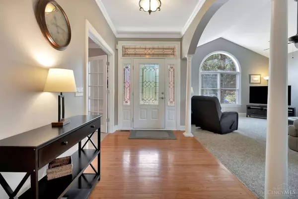 6017 Indian Trace Dr, Fairfield Twp, OH 45011