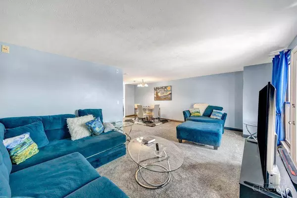 104 Fox Hollow Ct, Fairfield, OH 45014