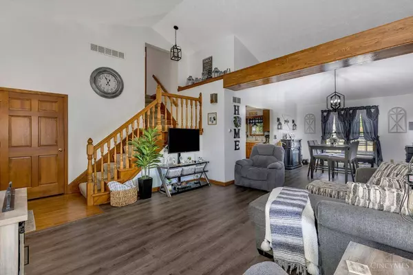 425 Heritage Pl, Trenton, OH 45067