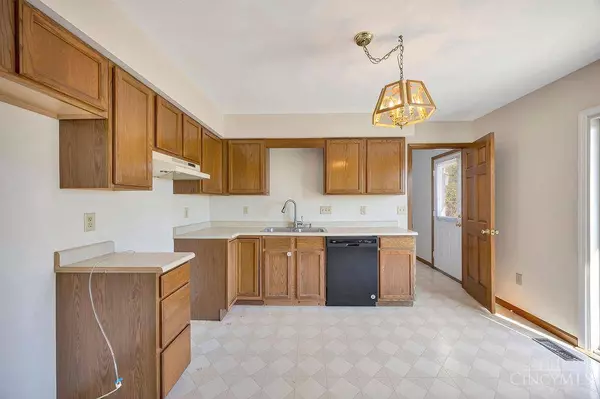 108 Mollie Dr, Hamilton, OH 45013