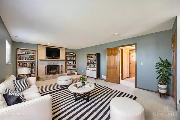 108 Mollie Dr, Hamilton, OH 45013