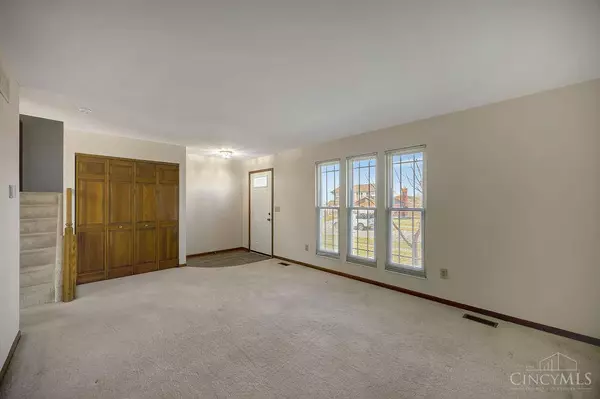 108 Mollie Dr, Hamilton, OH 45013