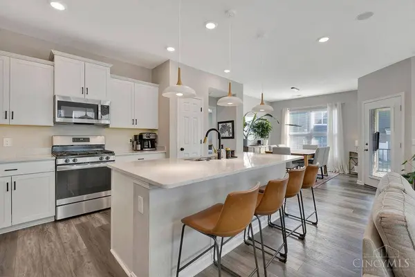 4891 Osprey Pointe Dr, Liberty Twp, OH 45011