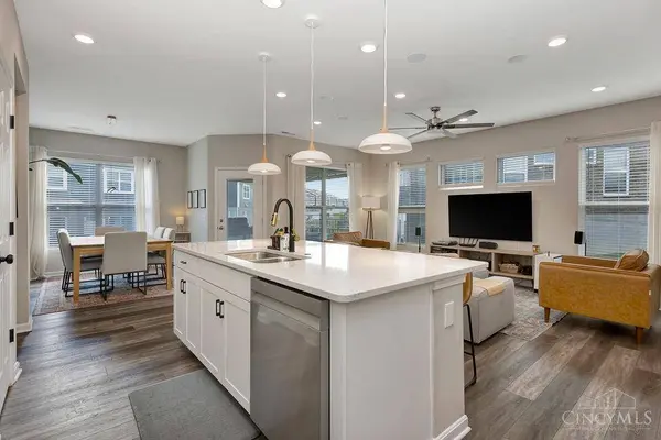 4891 Osprey Pointe Dr, Liberty Twp, OH 45011