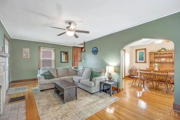 2128 Glenside Ave, Norwood, OH 45212