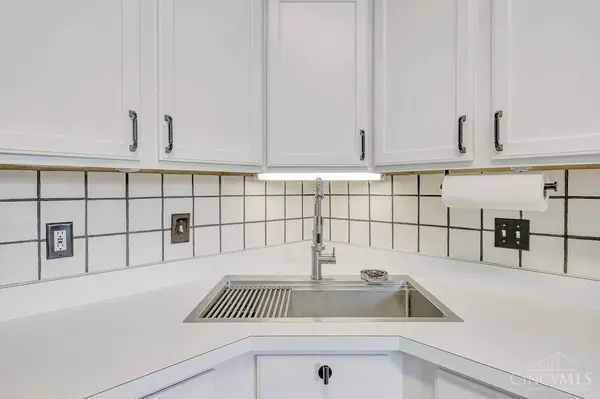 8903 Eastwind, West Chester, OH 45069