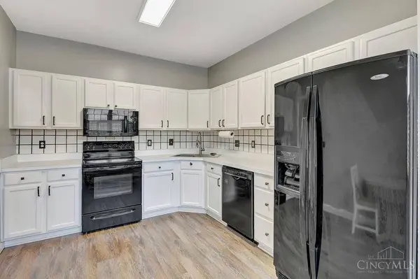 8903 Eastwind Way, West Chester, OH 45069