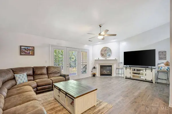 7893 Jessies #303, Fairfield Twp, OH 45011