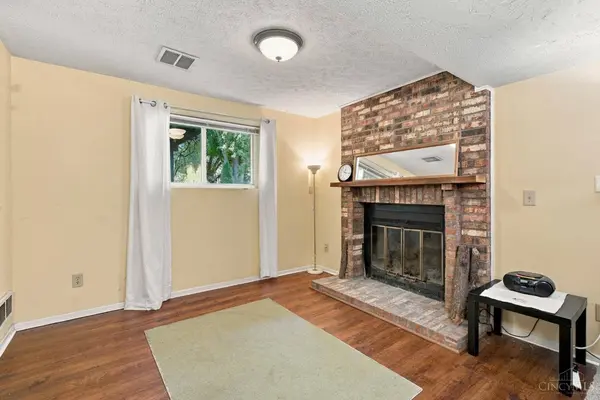 5686 Farm Field Dr, Deerfield Twp., OH 45040