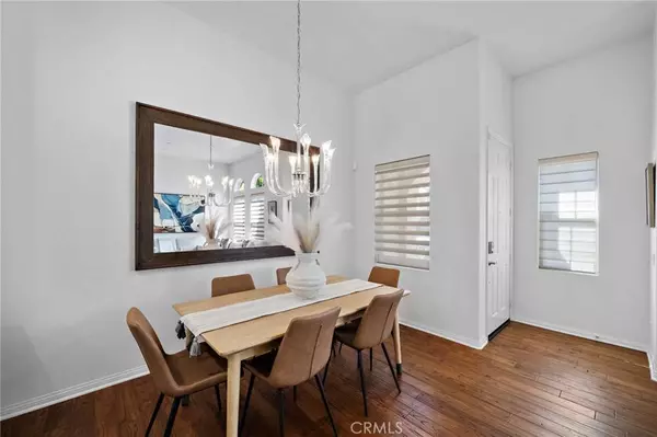 40 Roycroft, Irvine, CA 92620