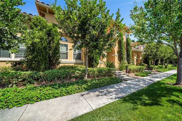 40 Roycroft, Irvine, CA 92620