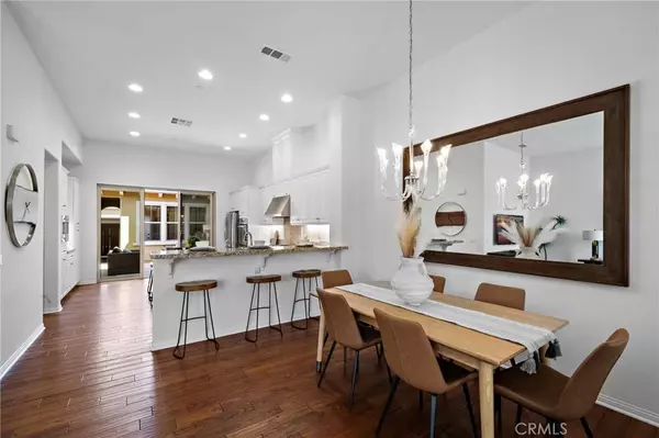 40 Roycroft, Irvine, CA 92620