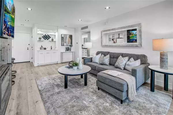 1340 S Beverly Glen BLVD #113, Los Angeles, CA 90024