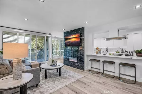 1340 S Beverly Glen BLVD #113, Los Angeles, CA 90024