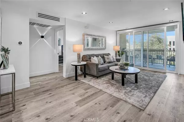 1340 S Beverly Glen BLVD #113, Los Angeles, CA 90024