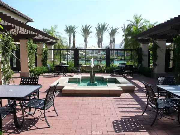 36 Royal Grove, Irvine, CA 92620