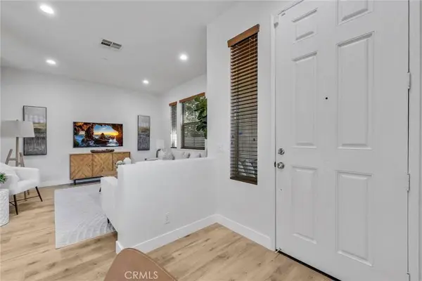 50 Hedge Bloom, Irvine, CA 92618