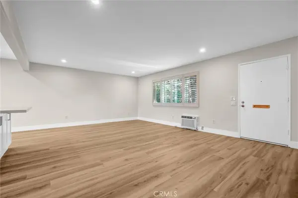 487 E 1st, Tustin, CA 92780