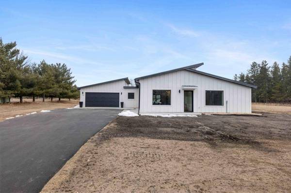 2737 Golfview DR SW, Pine River Twp, MN 56474