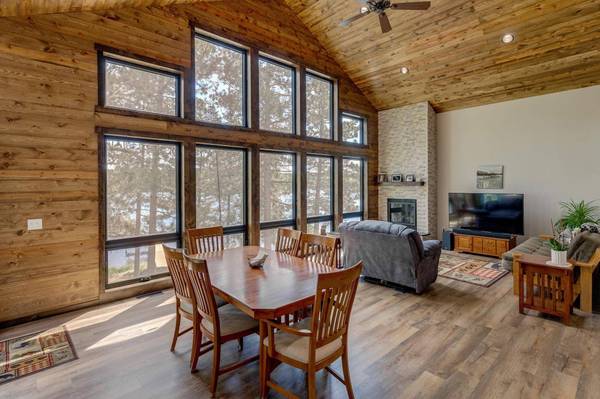 1090 Rainy Lake DR NW, Backus, MN 56435