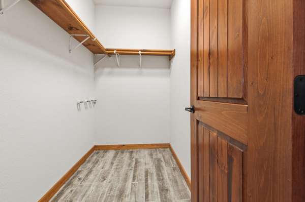 8393 Flower Trl, Pequot Lakes, MN 56472-4083
