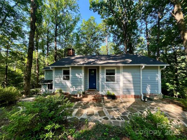1463 Carolina DR, Tryon, NC 28782
