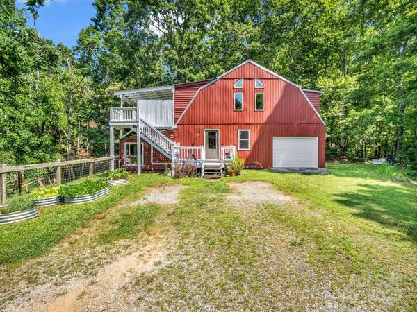 2430 2434 Mountain Page RD, Saluda, NC 28773