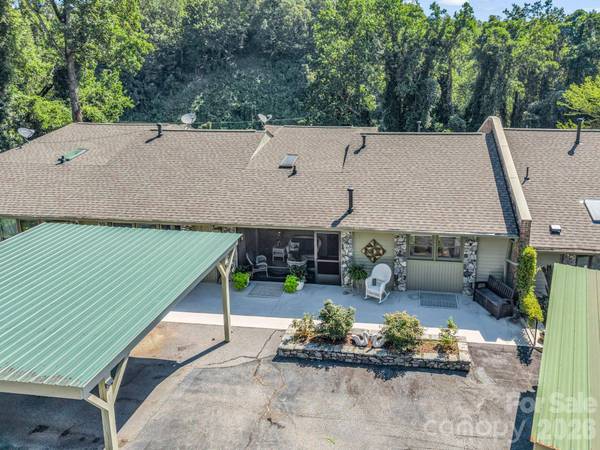 251 Carolina DR #10A, Tryon, NC 28782