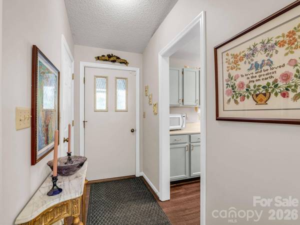 251 Carolina DR #10A, Tryon, NC 28782